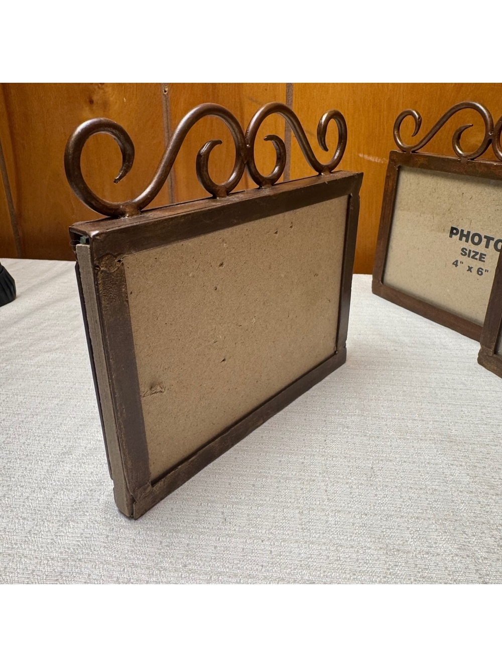 Heavy Metal Scroll Top 4x6 Picture Frame Rustic Brown Farmhouse Decor - Picture 5 of 6